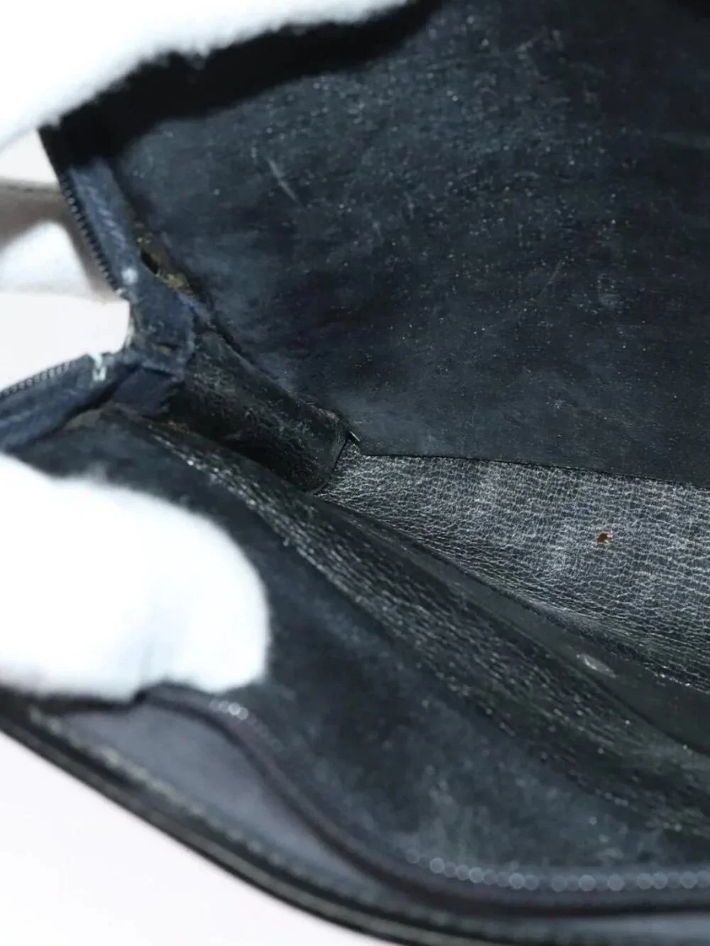 Christian Dior Trotter Canvas Shoulder Bag Navy Gold Auth 122509 - Picture 14 of 16